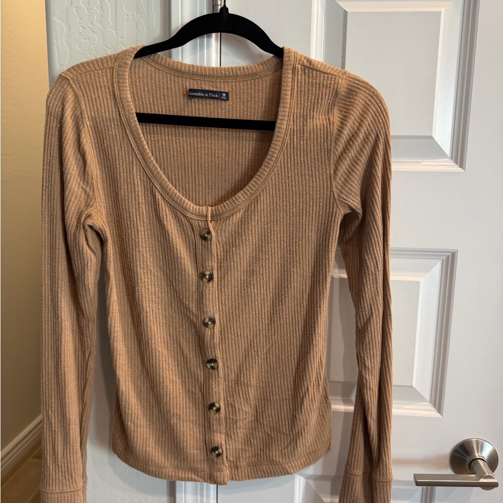 Abercrombie & Fitch Beige Ribbed Sweater